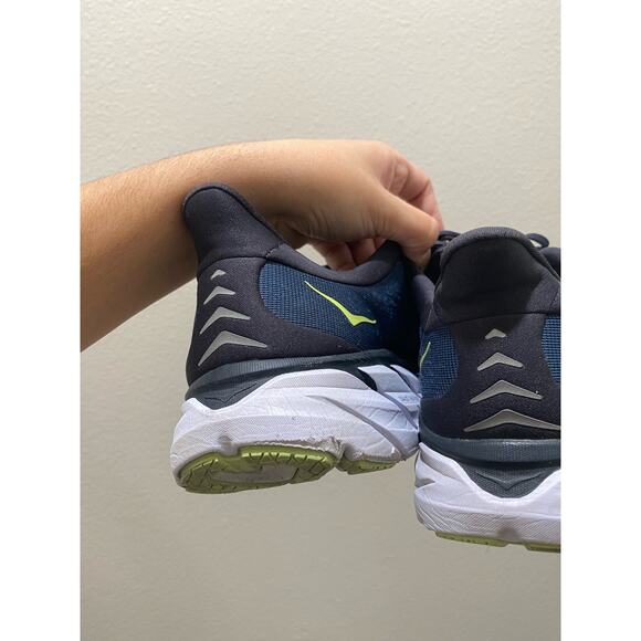 HOKA ONE ONE Men's Clifton 8 Running Shoes In Blue Coral Butterfly sz 10.5 D - Picture 9 of 11